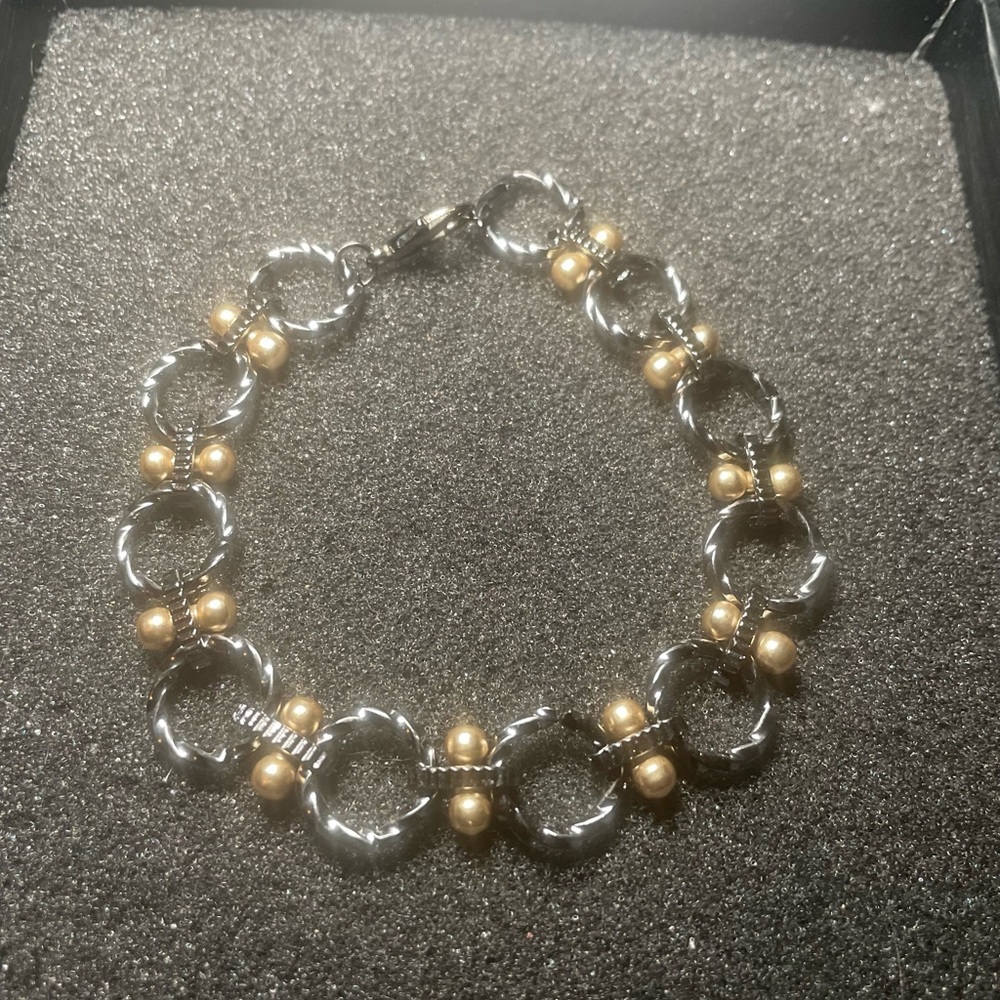 Gun metal circular link bracelet